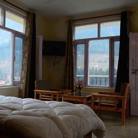 Bed and Breakfast Ambika Bliss Manāli Exterior foto