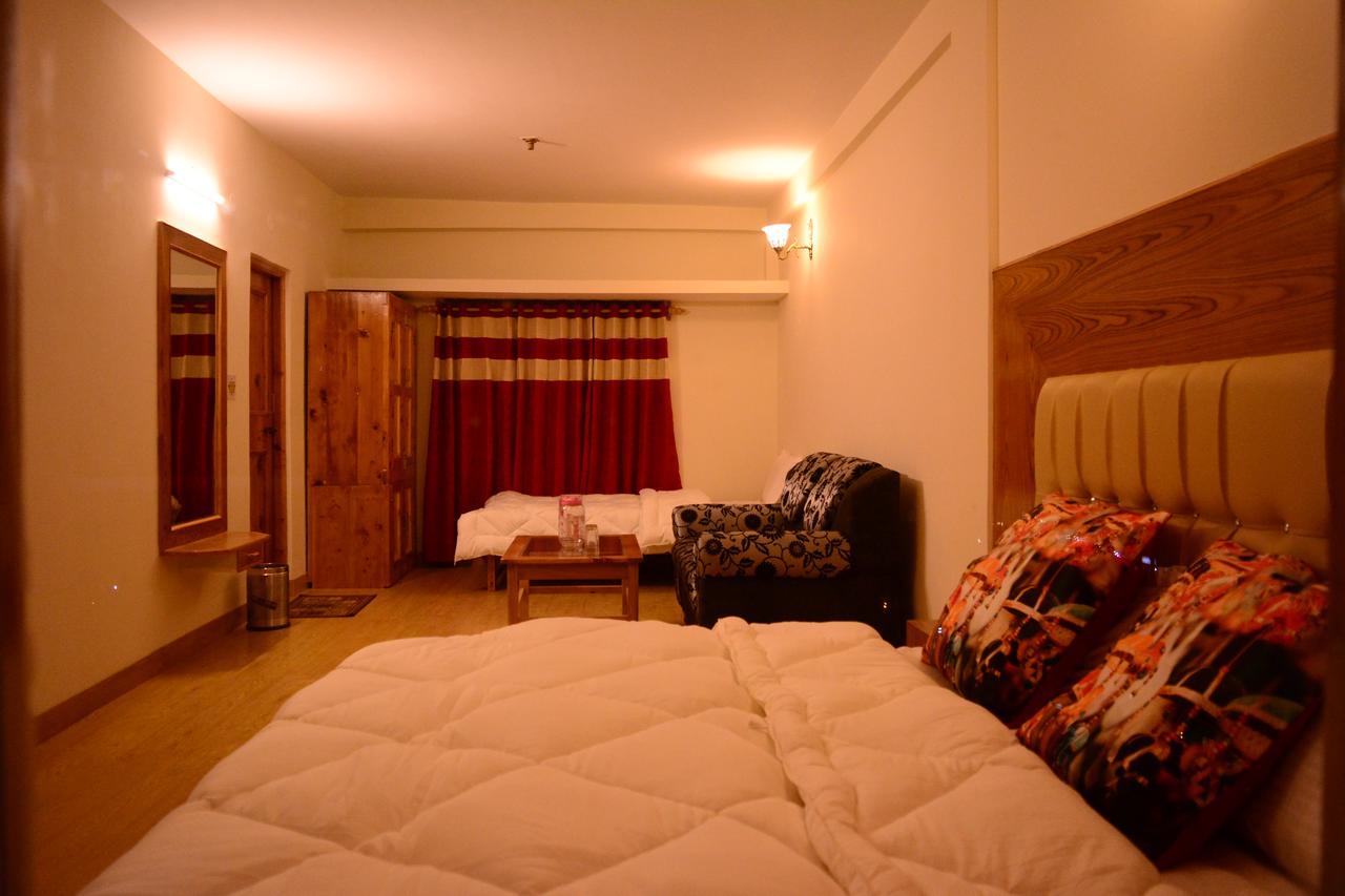 Bed and Breakfast Ambika Bliss Manāli Exterior foto